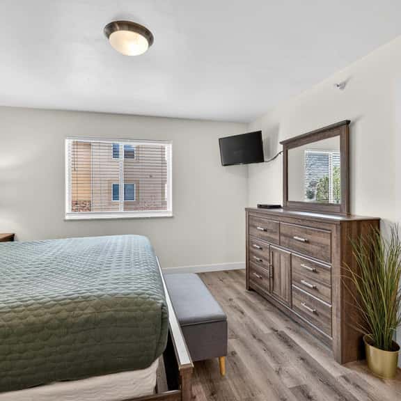 4D RedCliff - BS - Image 1