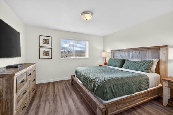 2F RedCliff - BS