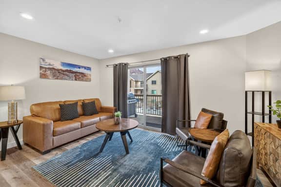 4B RedCliff - BS