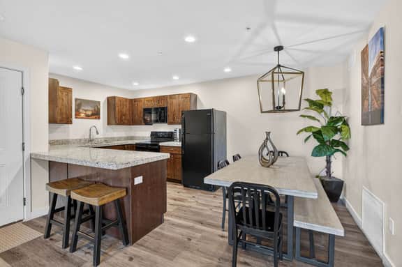 4F RedCliff - BS