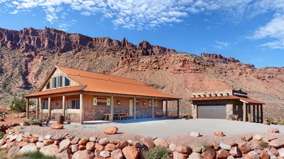 *Hideout Jesse James