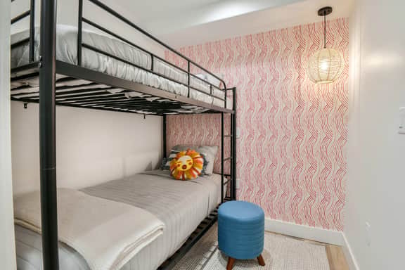*Inn Towner #1