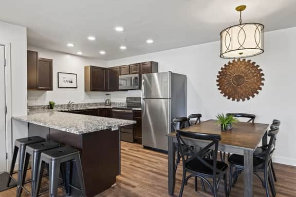 2E RedCliff - BS - Image 2